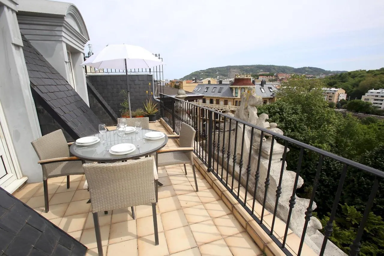 Apartment Centenario San Sebastian Spain